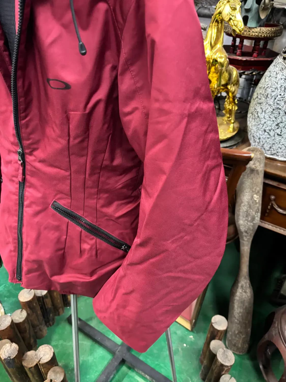 오클리 (Oakley) 버건디 후드 점퍼 자켓 상품이미지3