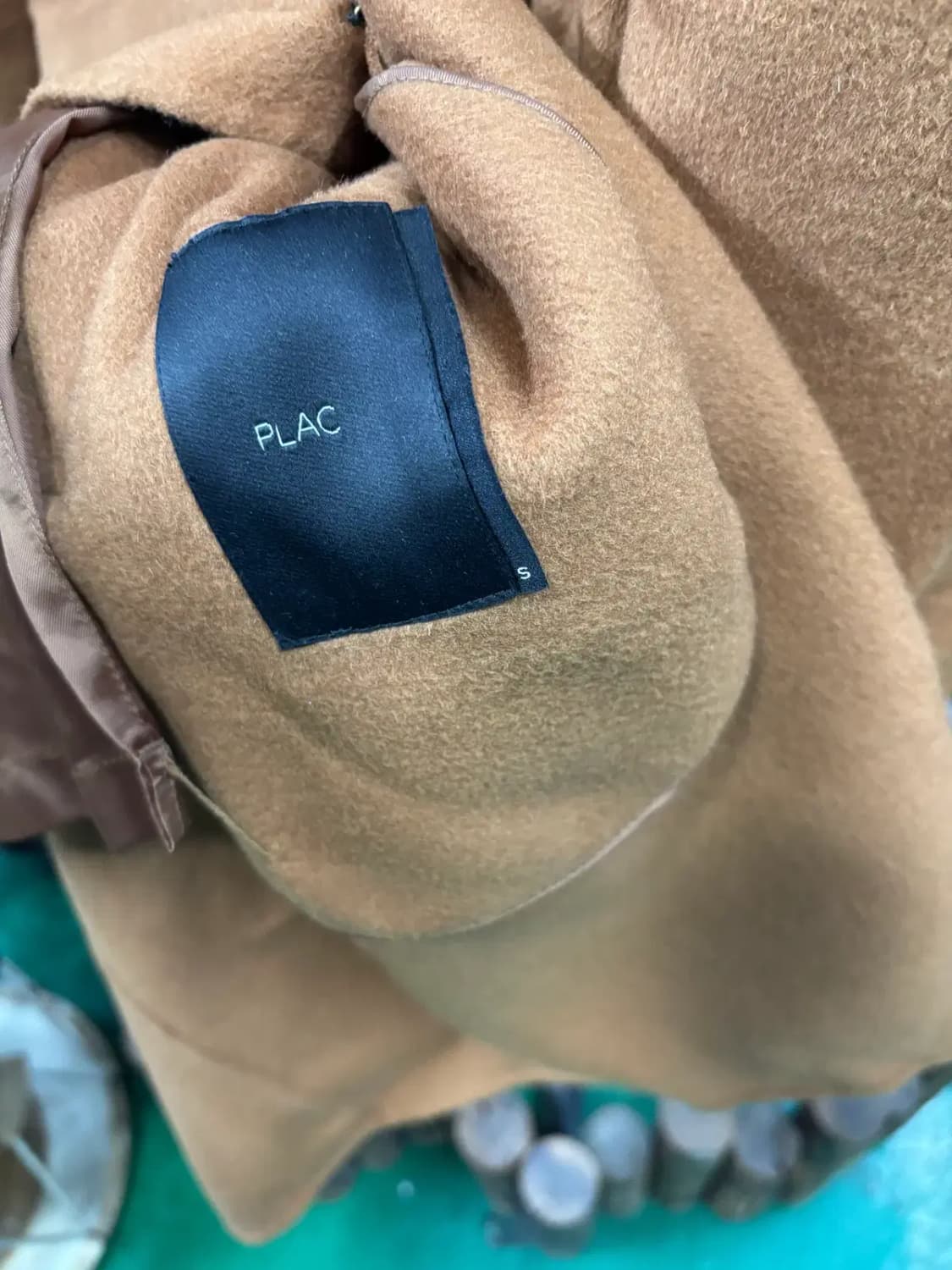 PLAC(플랙) 남성 카멜 울 혼방 롱 코트 상품이미지3