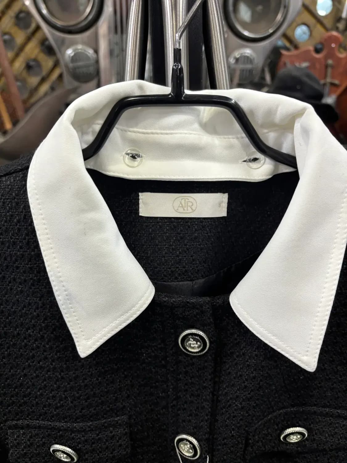 아뜨랑스(ATTRANGS)의 뮤에베 배색 트위드 원피스(새상품) 상품이미지2