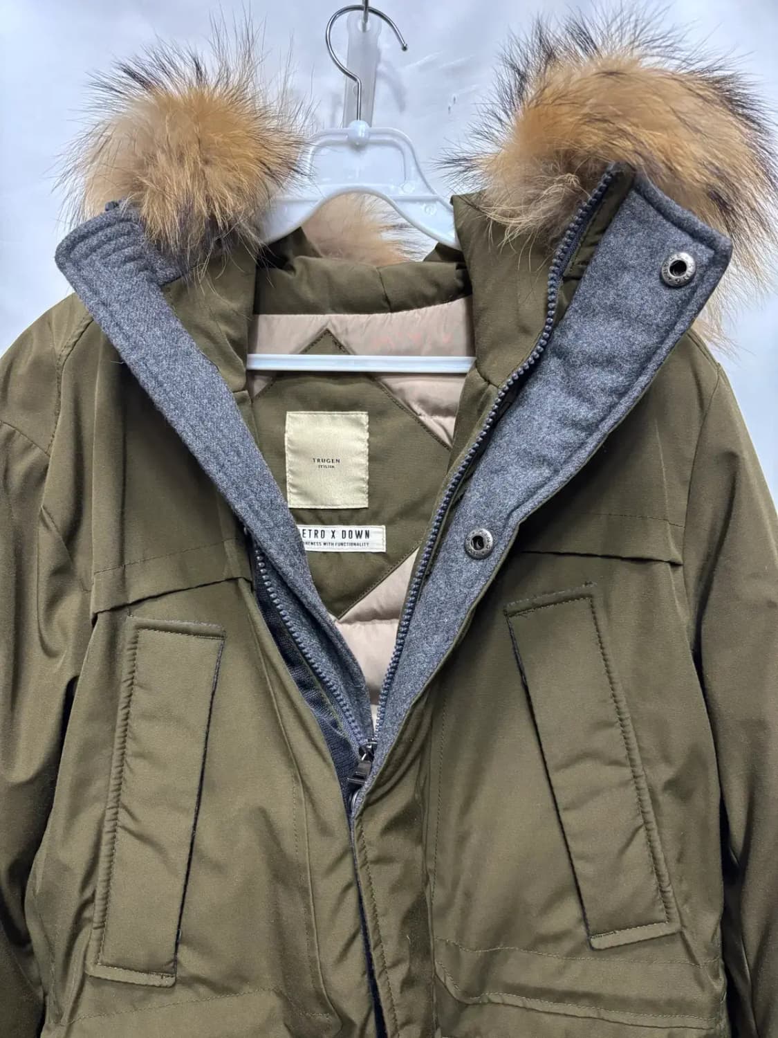 트루젠 라쿤후드털 오리털 패딩 점퍼 상품이미지2