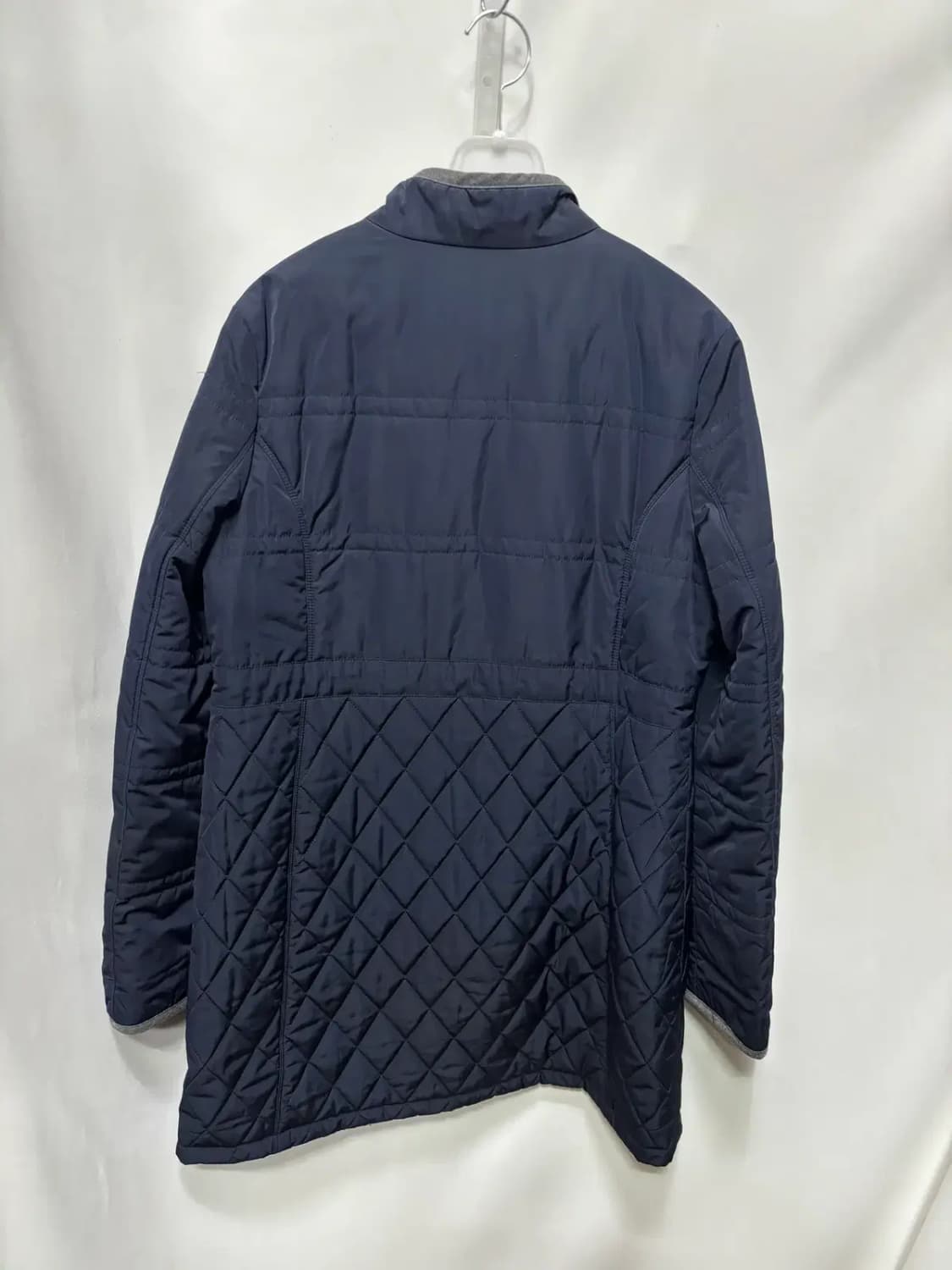 빈폴(BEANPOLE)네이비 누빔 패딩 점퍼 상품이미지4