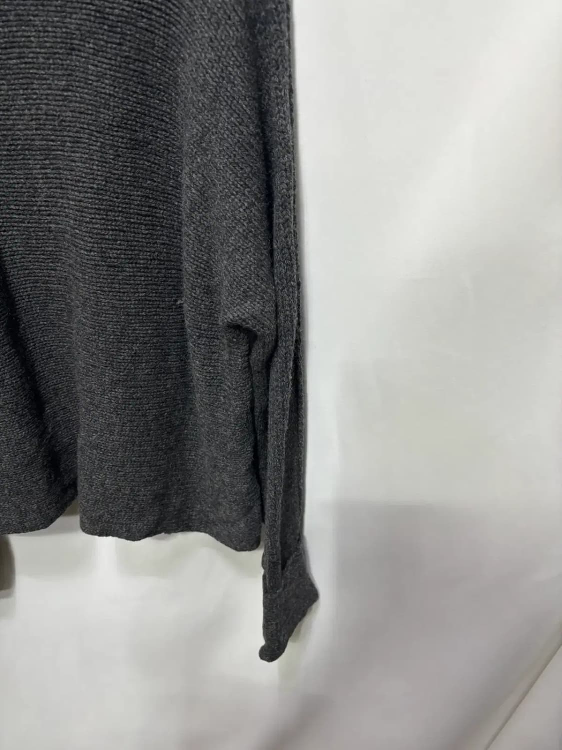 DKNY 램스울 100% 그레이 터틀넥 스웨터 S 상품이미지3