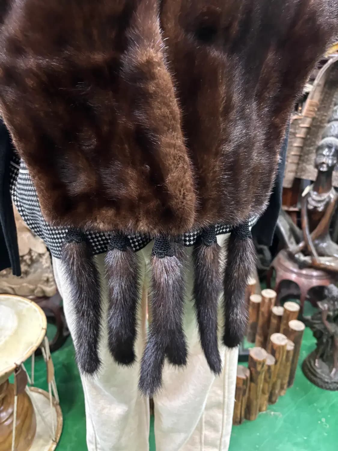 반도 패션  밍크 숄 목도리 케이프 (잠금 고리 있음) 상품이미지2