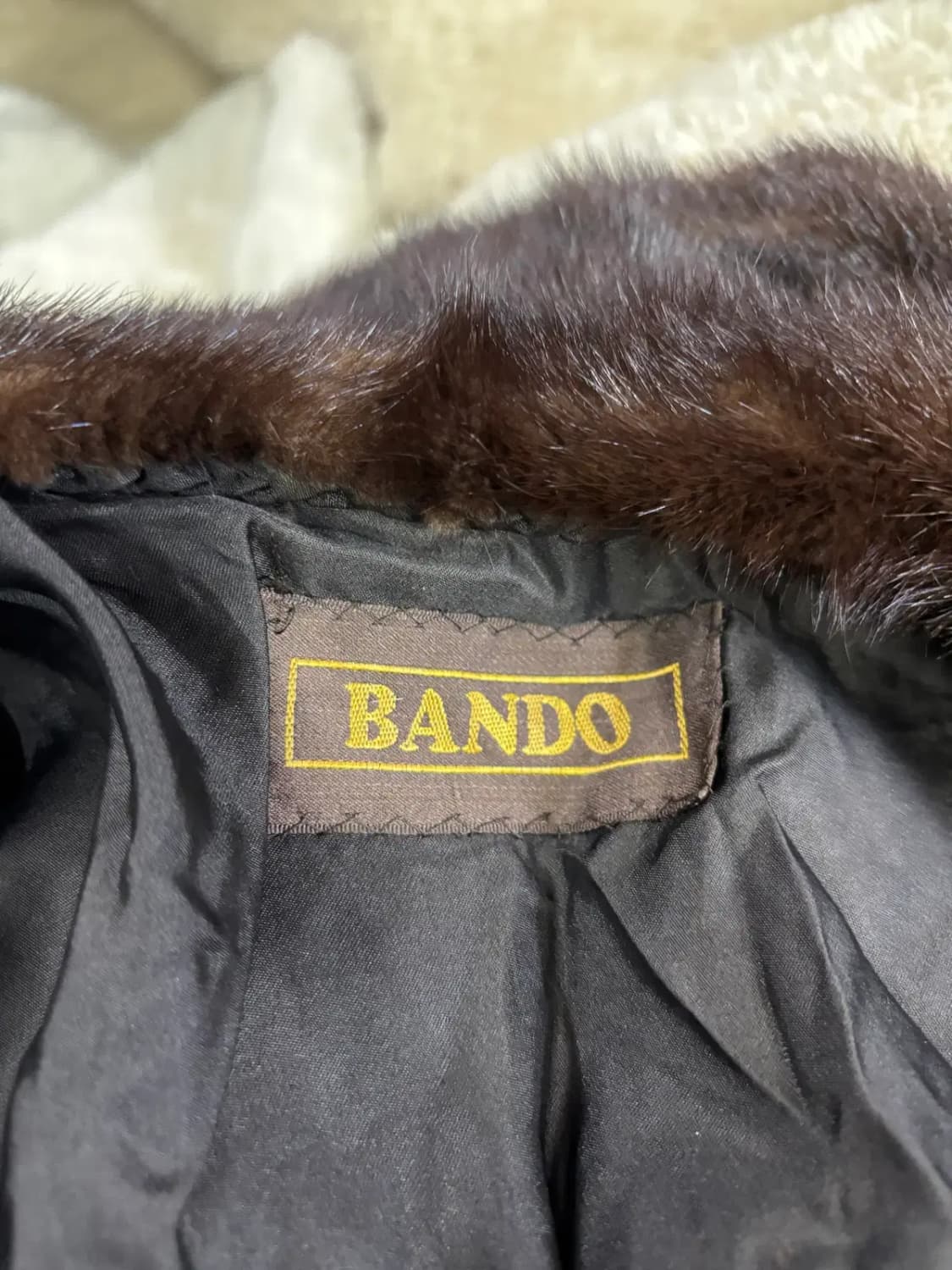 반도 패션  밍크 숄 목도리 케이프 (잠금 고리 있음) 상품이미지4