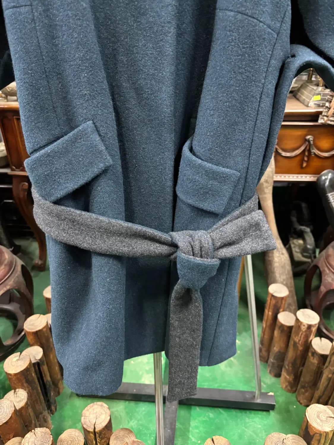 보티첼리(BOTTICELLI) 모+앙고라 혼방 망또 판쵸 코트 상품이미지3