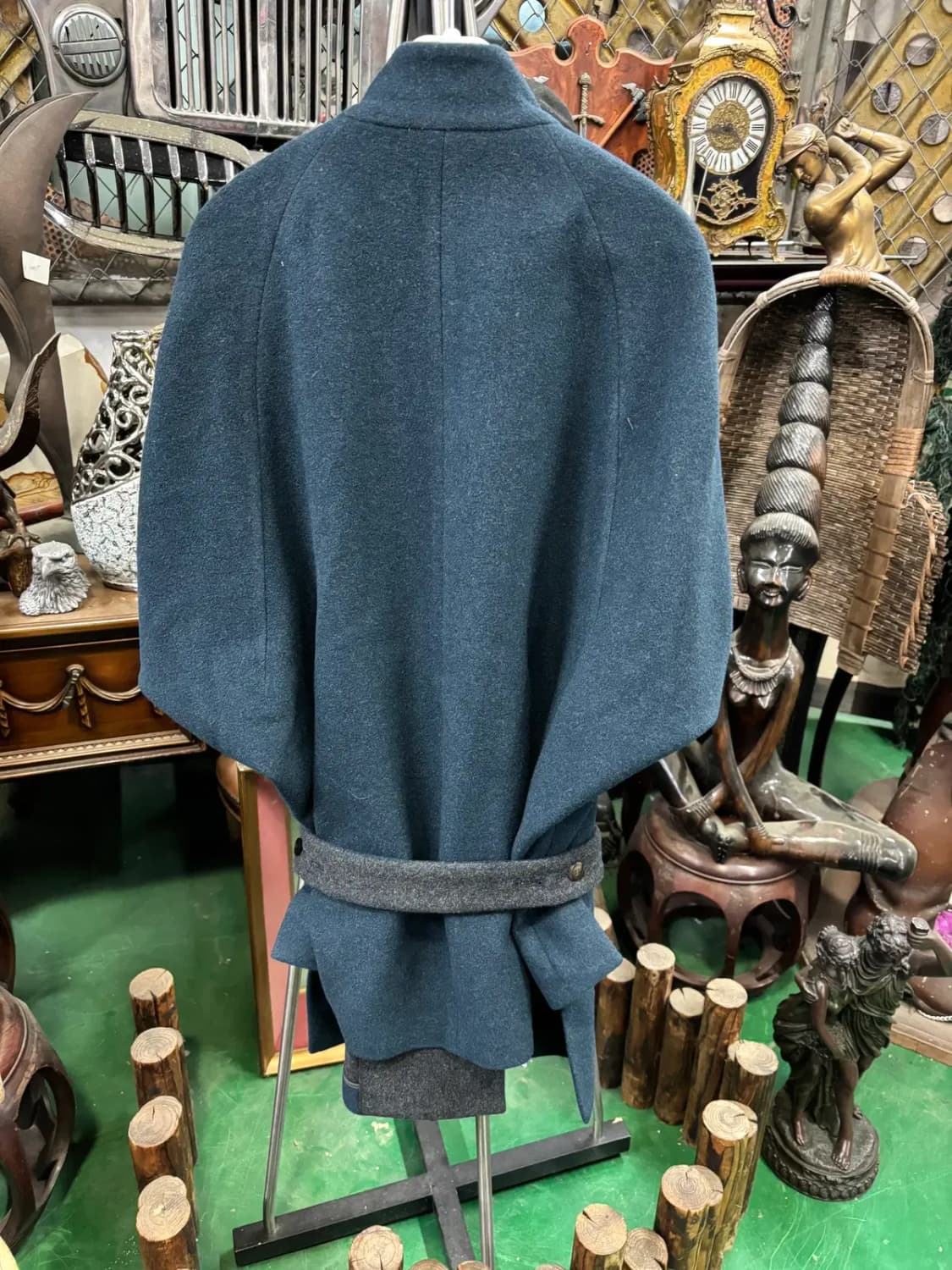 보티첼리(BOTTICELLI) 모+앙고라 혼방 망또 판쵸 코트 상품이미지4