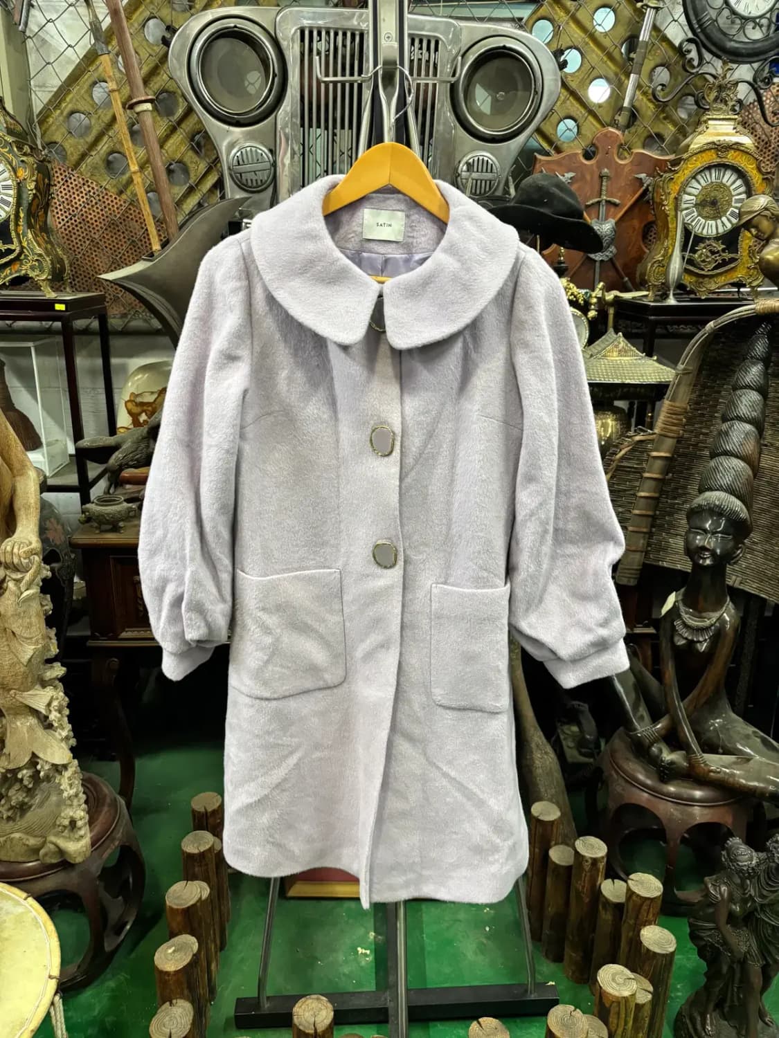 샤틴(Satin)퍼프 소매 둥근 카라 모+앙고라 라벤더색 롱코트 상품이미지1