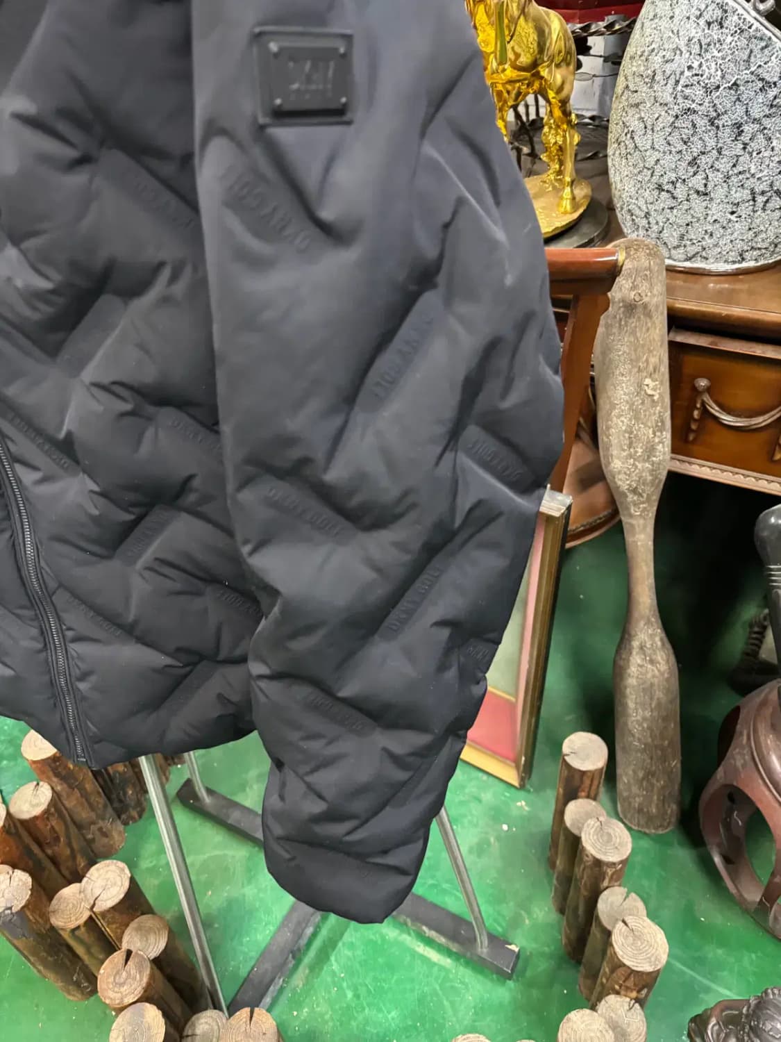 DKNY GOLF 퀄팅(누빔)오리털 경량 패딩 점퍼 상품이미지3