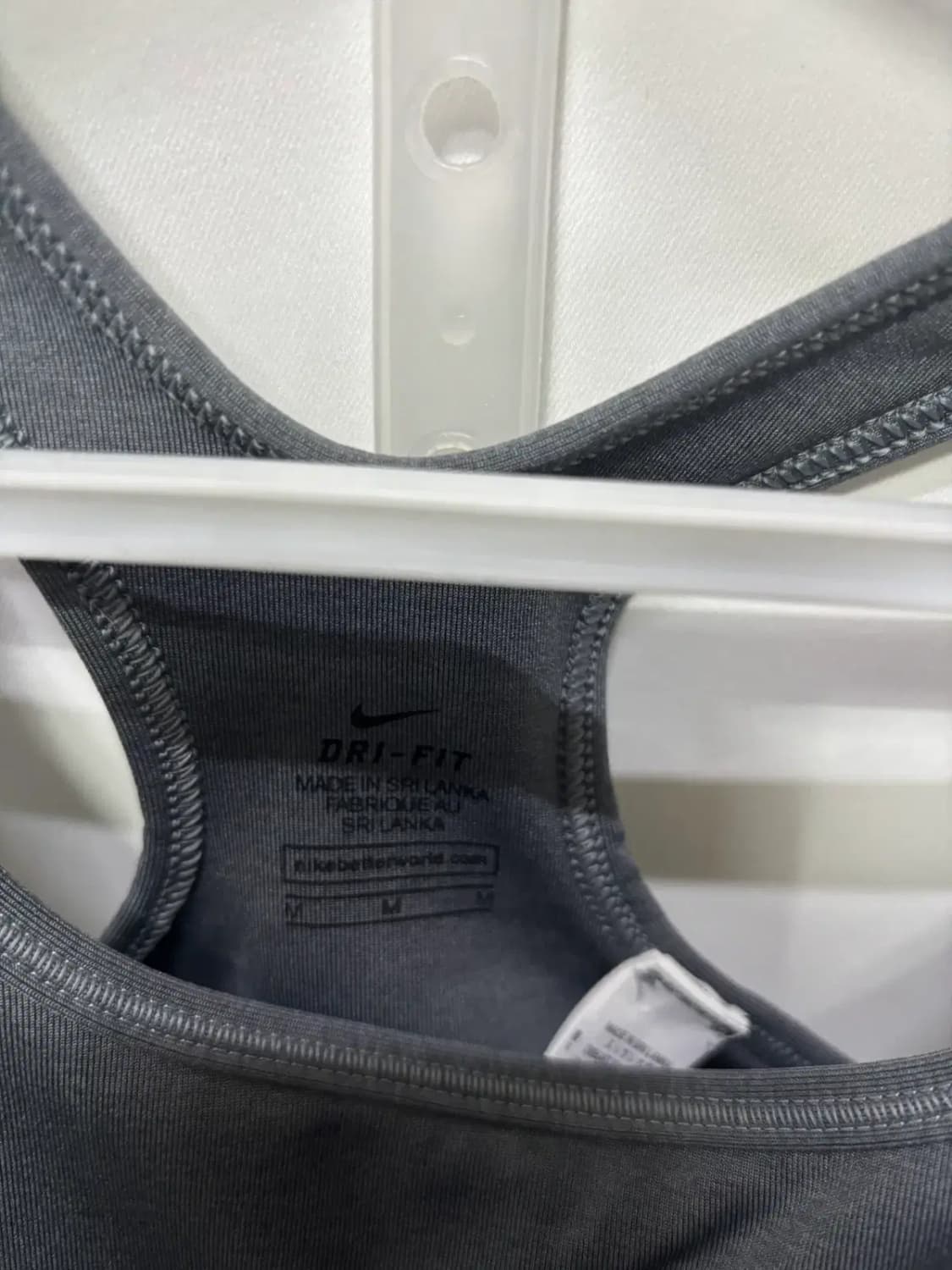 나이키 프로(Nike Pro) 스포츠 브라 상품이미지2