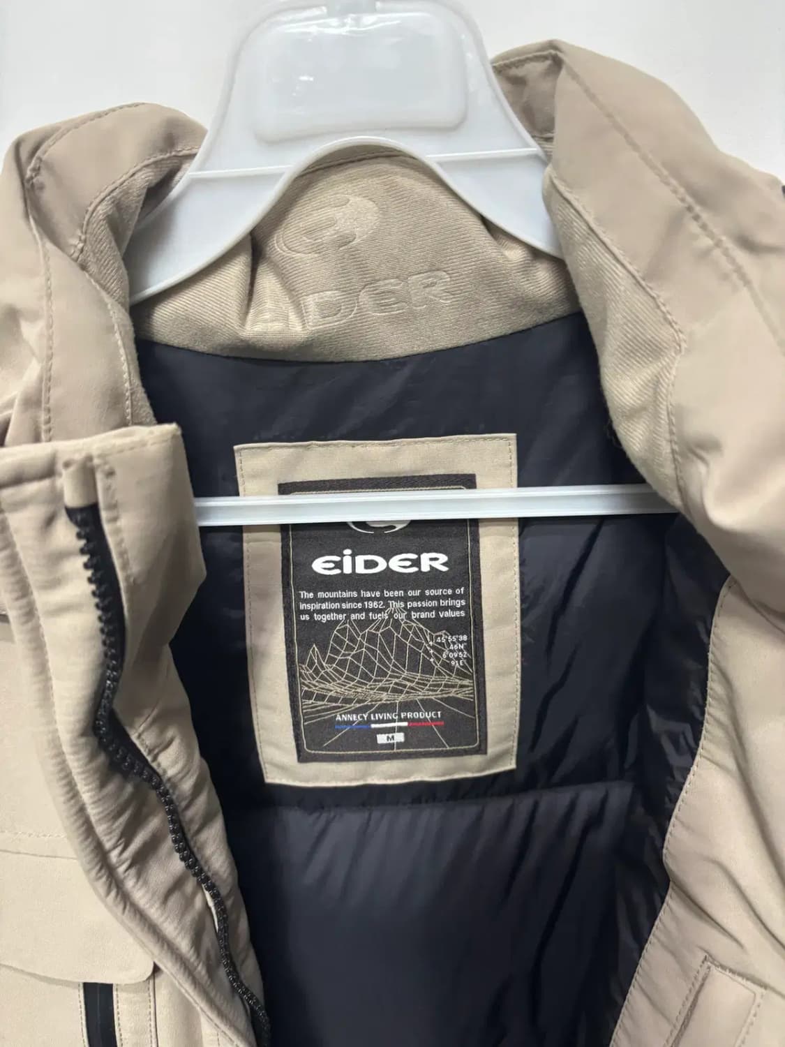 아이더(Eider)베이지 덕다운 후드 패딩 점퍼 상품이미지2