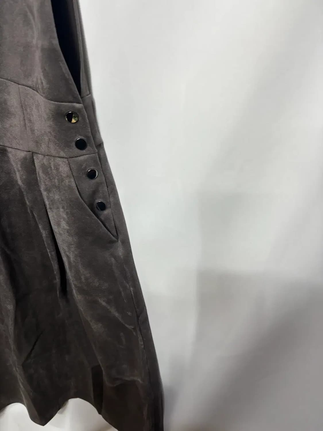 자라(Zara)스웨이드 점퍼 스커트 멜빵 치마L 상품이미지2