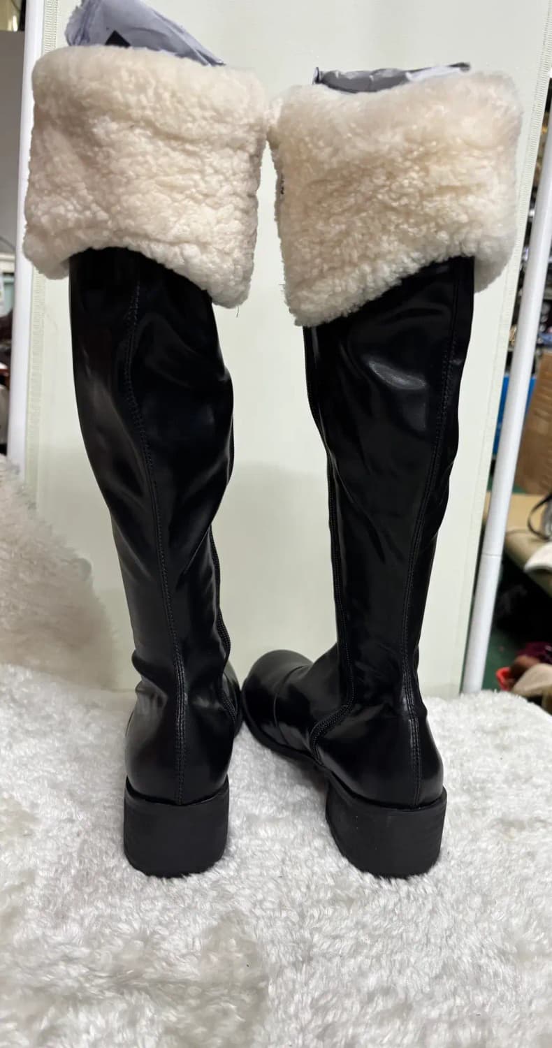 블랙 스판 인조 가죽 퍼 트리밍 옆지퍼 롱부츠(종아리둘레33cm까지가능) 상품이미지4