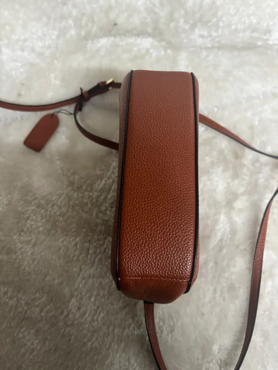 델라스텔라(Della Stella) 샐리 소가죽 크로스백 상품이미지3