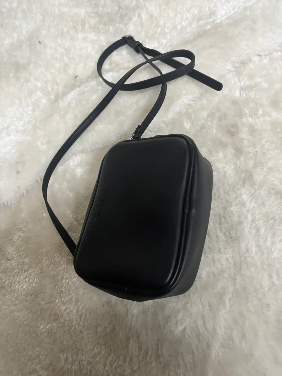 캘빈클라인 진(Calvin Klein Jeans) 스컬프티드 카메라 백 상품이미지3