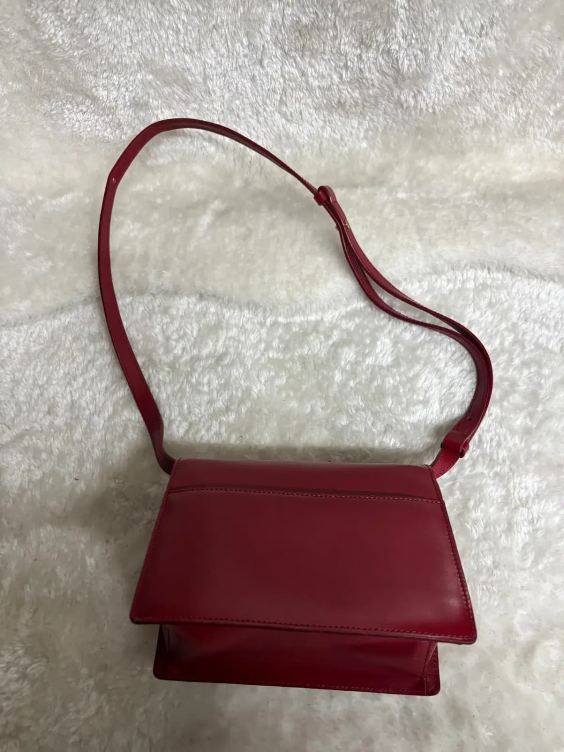 드메리엘(DEMERIEL) 클래식 미니 레드 크로스백 상품이미지4