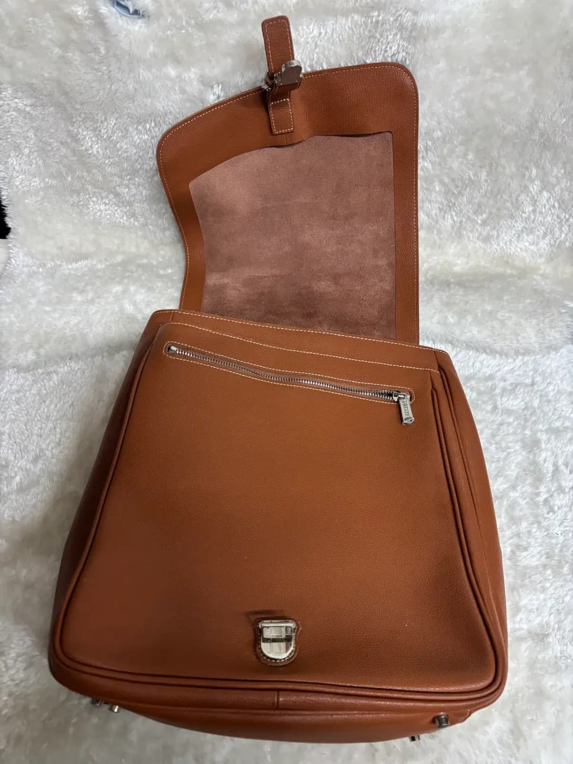 로터프(LOTUFF) 브라운 가죽 백팩 상품이미지3