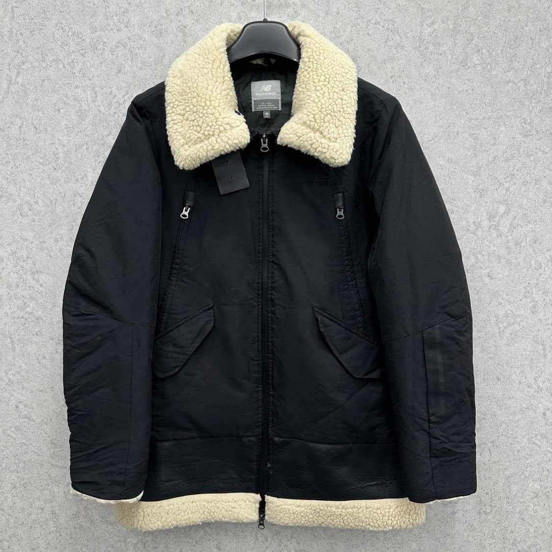 95 뉴발란스 남자 덕다운 무스탕 패딩 상품이미지1