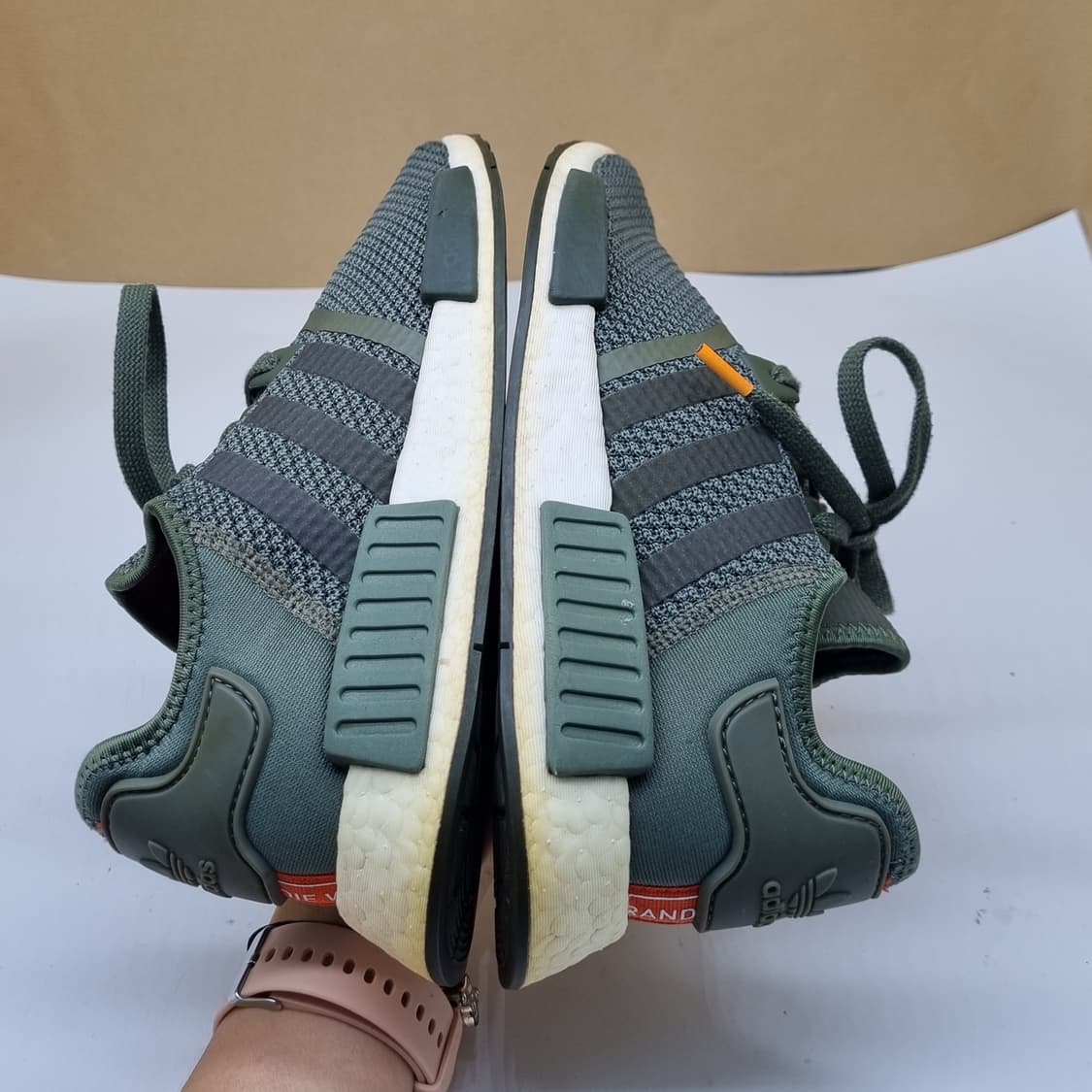 아디다스 NMD R1 운동화255 상품이미지5