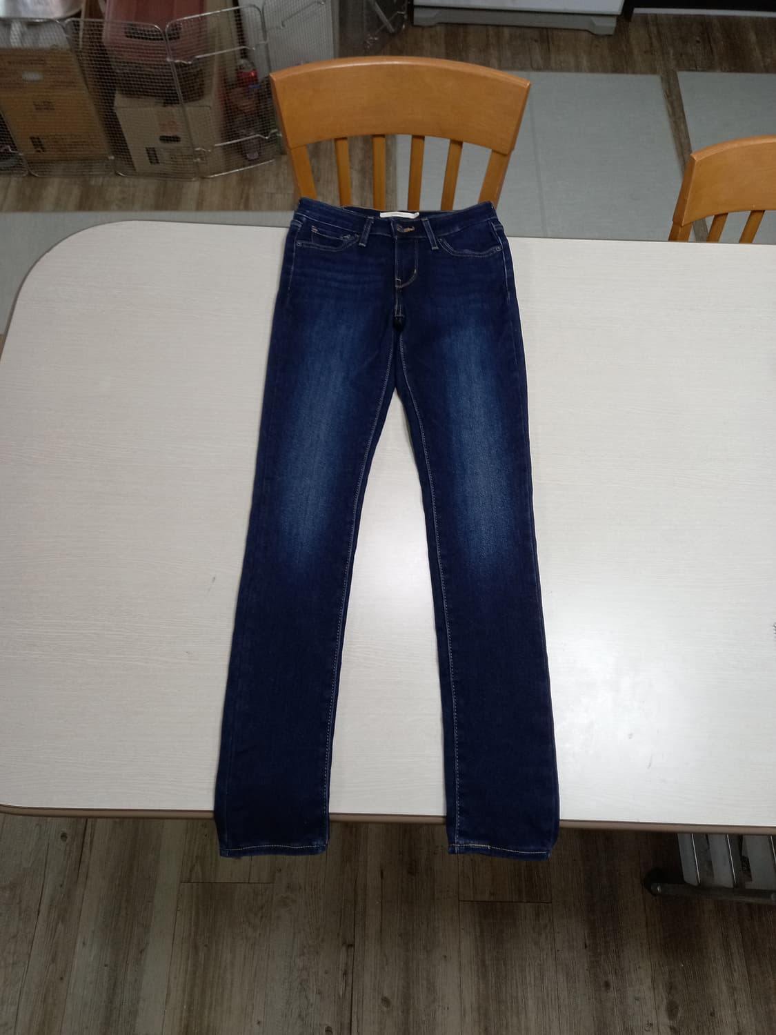 25 리바이스711 약기모 워싱 부드러운 스판스키니 진청 25-299 상품이미지1