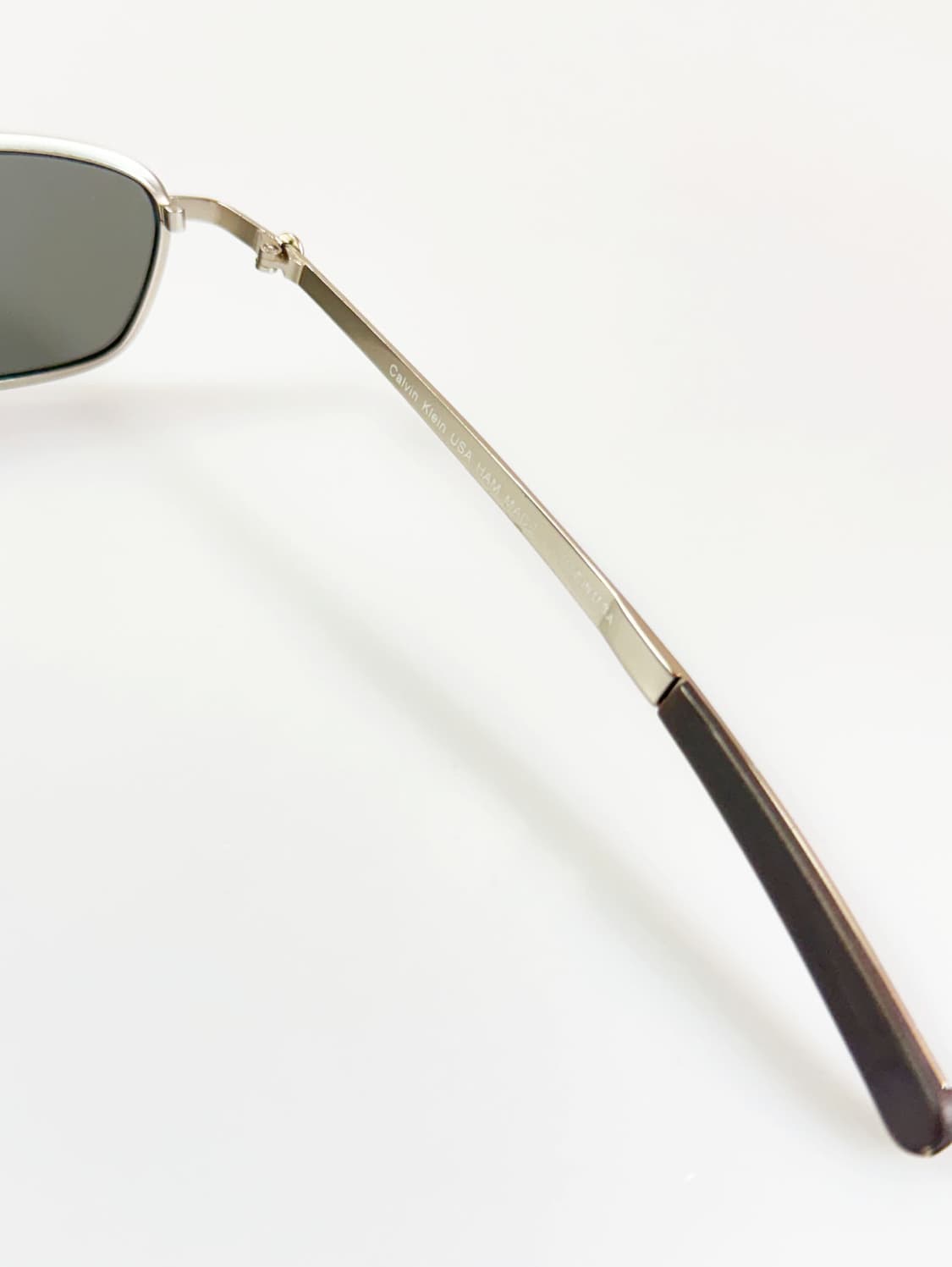 캘빈클라인 실버 메탈 슬림 스퀘어 빈티지 선글라스 상품이미지7
