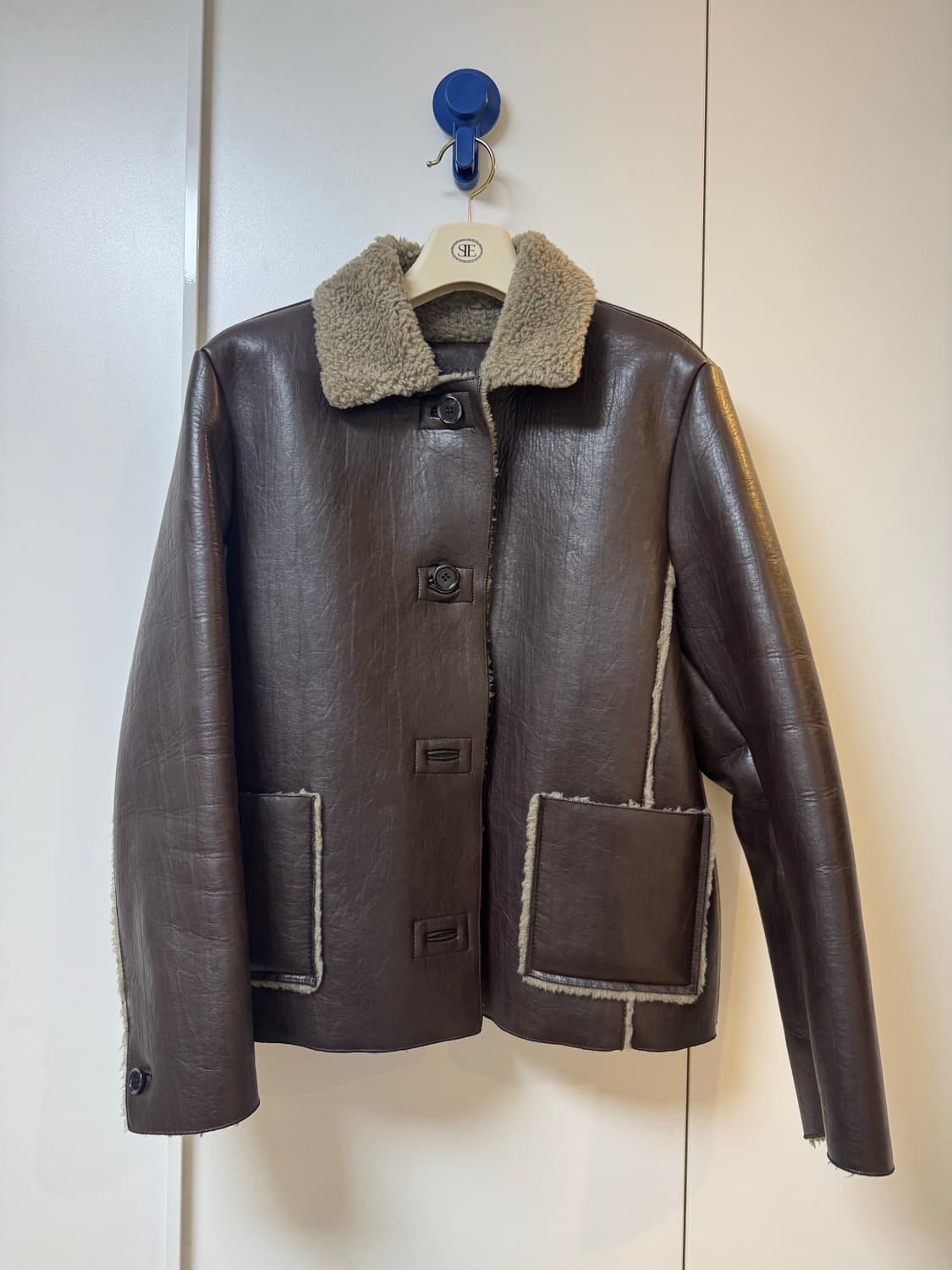 시엔느 쉬어링 무스탕 상품이미지1