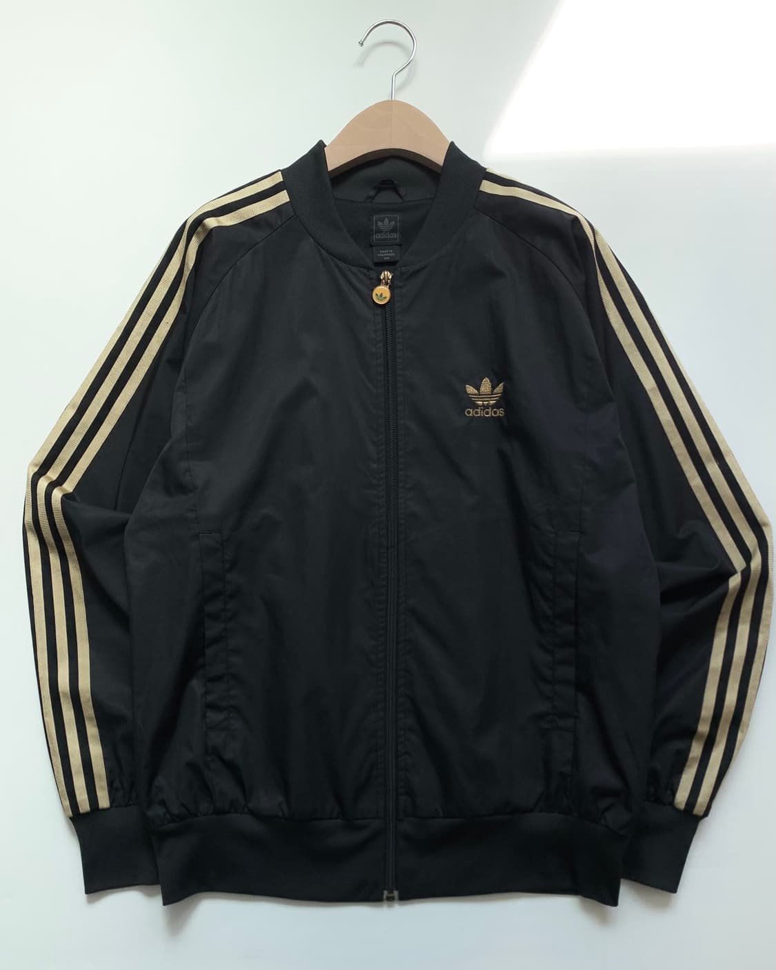 Adidas 아디다스 트위스트 블랙-골드 져지 자켓 상품이미지4