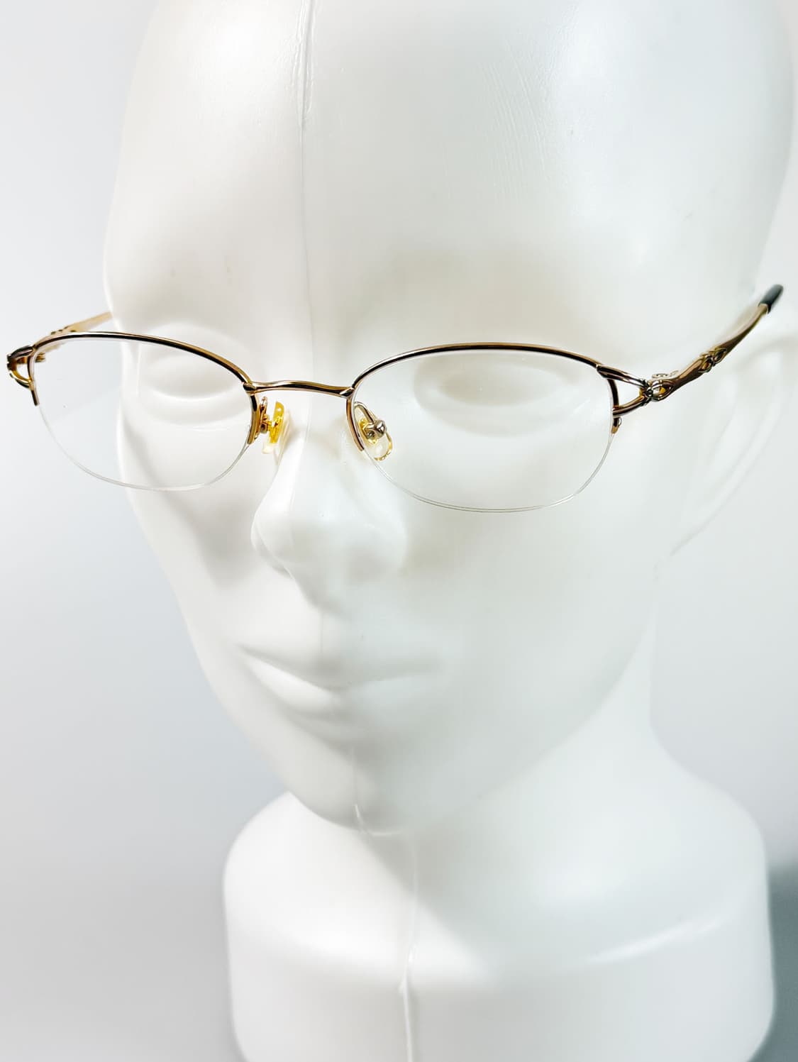90s 골드 티타늄 반무테 스퀘어 빈티지 데드스탁 안경 상품이미지9