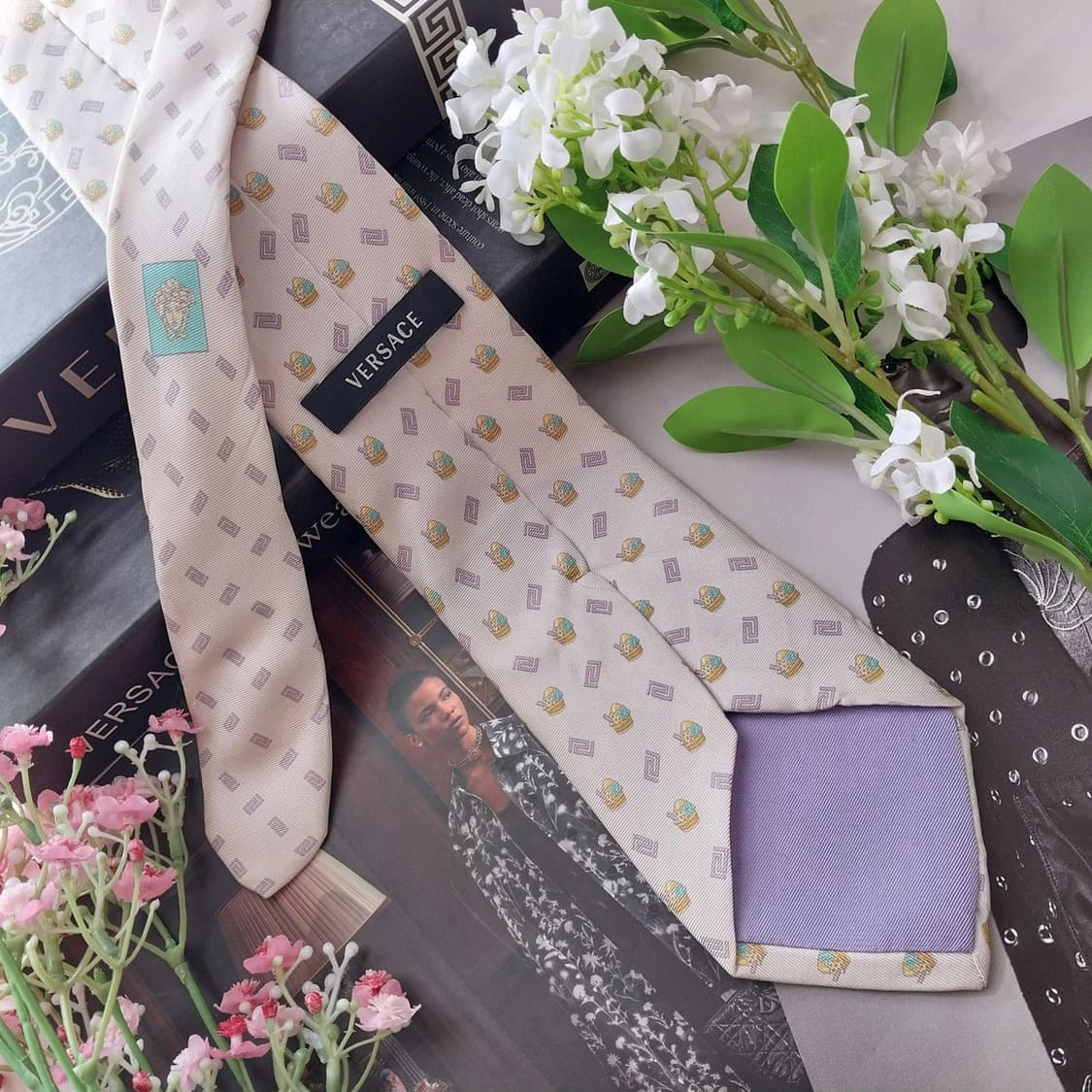 베르사체 실크 아이스크림 & 로고 모티브 넥타이 9cm B등급 K1949 상품이미지3