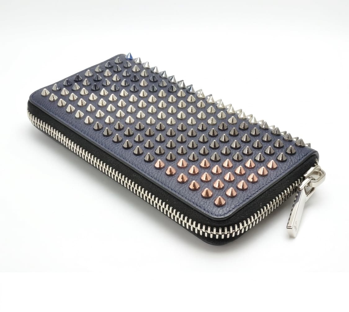 Christian Louboutin Stud Wallet 상품이미지1