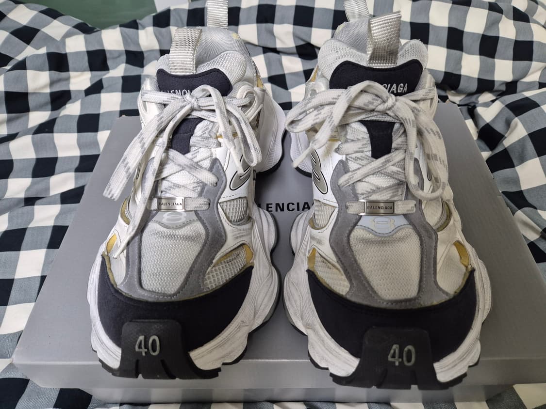 [40] 발렌시아가 카고 스니커즈 화이트 그레이 (런웨이) 상품이미지3