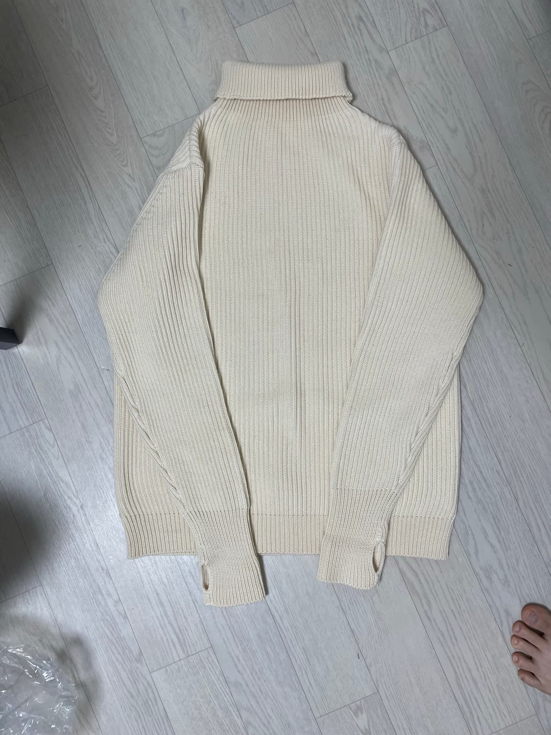 안데르센안데르센 터틀넥 니트 상품이미지2