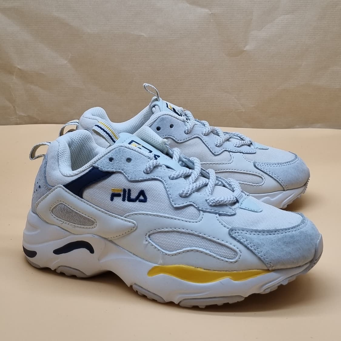 휠라 레이트레이서 운동화220 상품이미지1