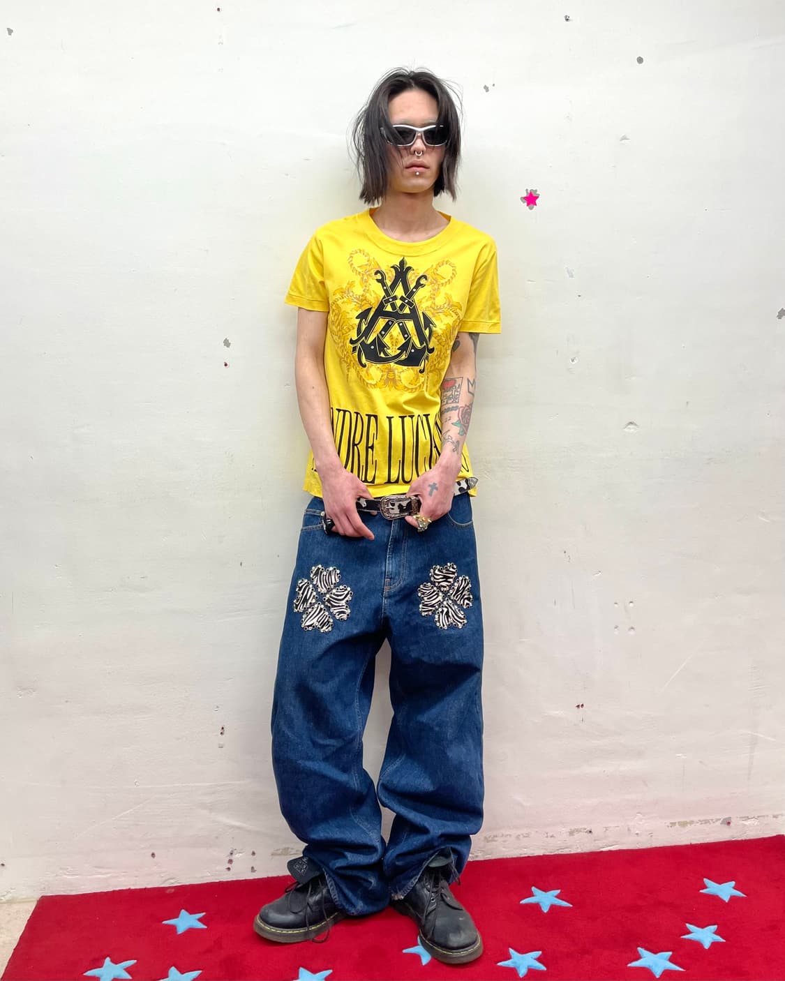 lettering knife cubic yellow T-shirt  상품이미지4