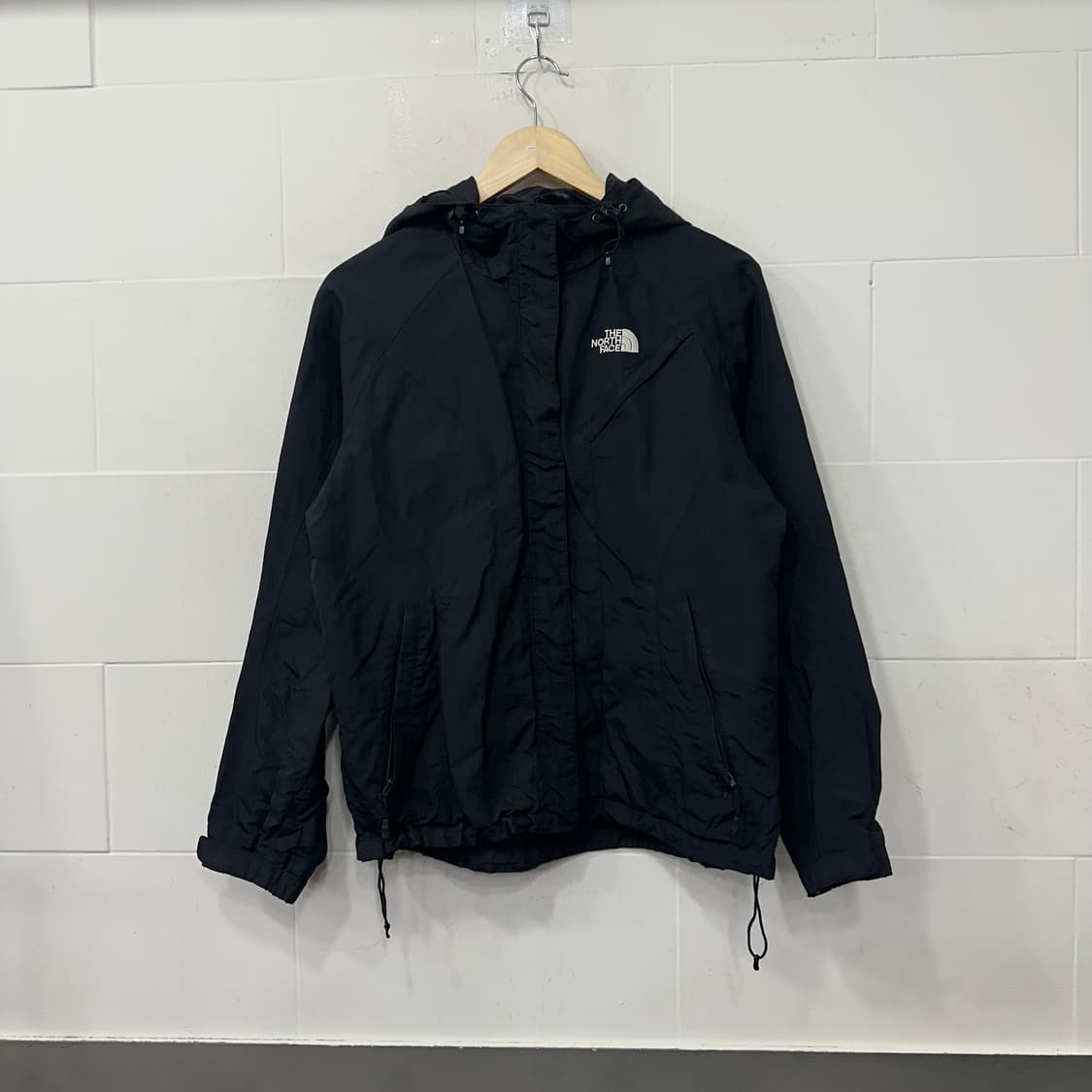노스페이스 바람막이 상품이미지1
