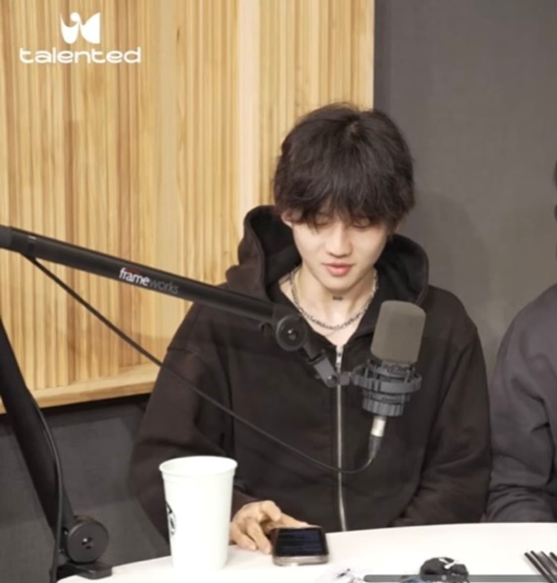 EMEW 에투믹에브리웨어 GOBLIN ZIP UP 상품이미지1