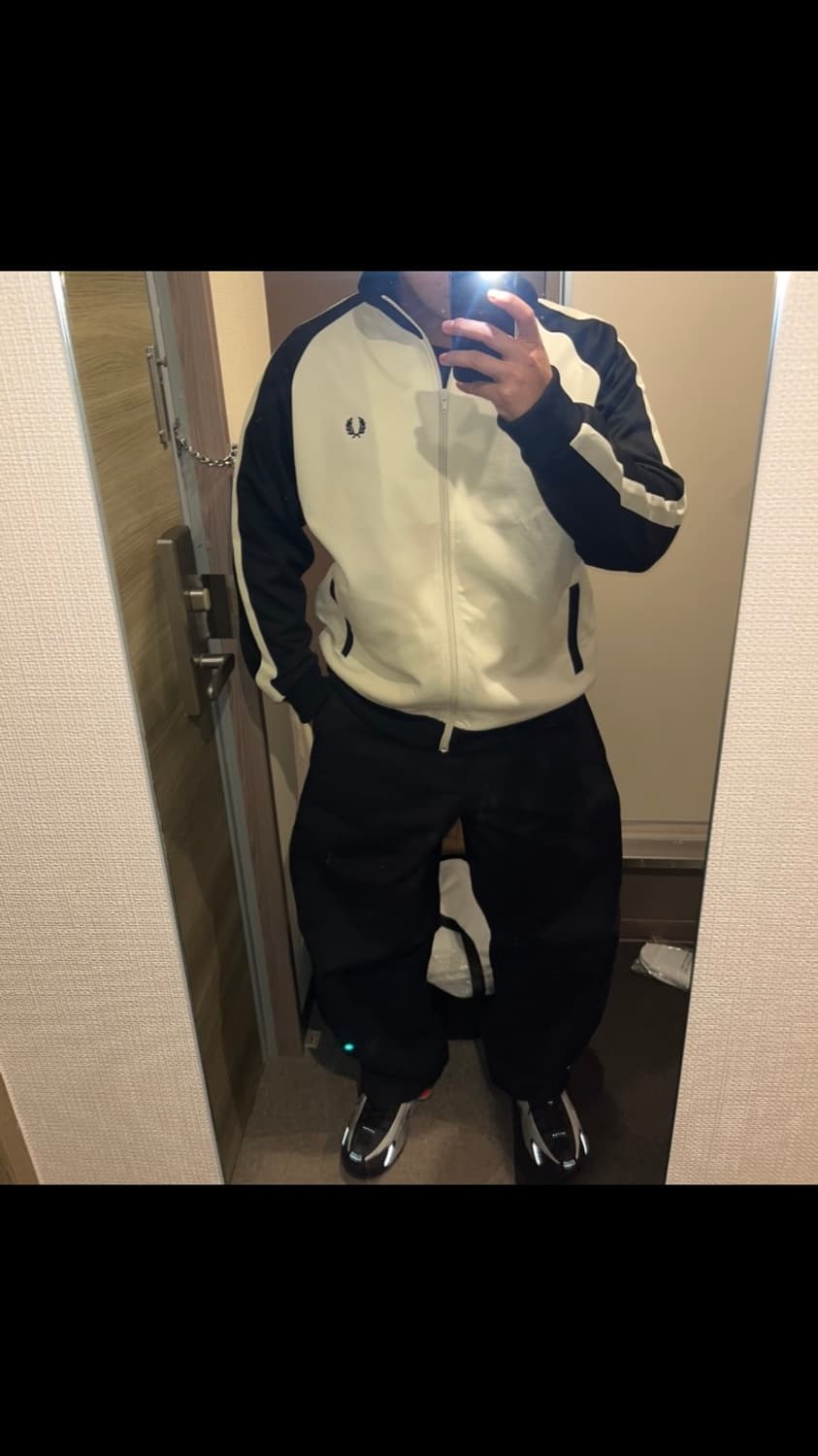 Beams 빔즈x프레드페리 트랙자켓 L사이즈 상품이미지1