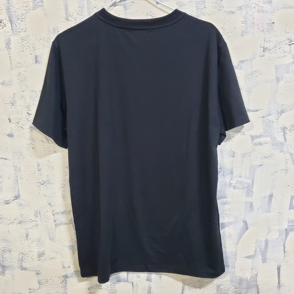 게스 GUESS 블랙 반팔 티셔츠  상품이미지2