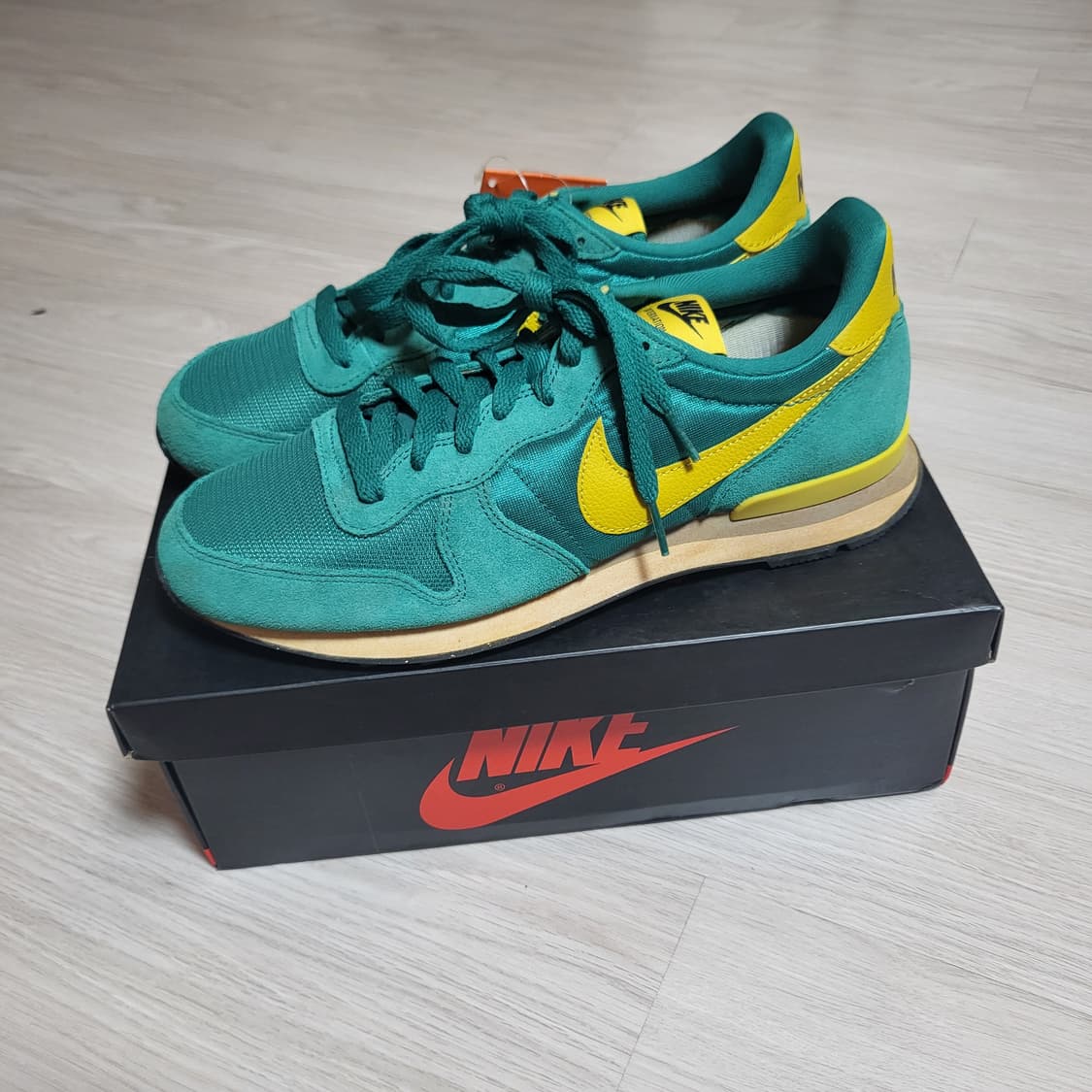 나이키 빈티지 인터내셔널리스트(270)새상품 상품이미지3