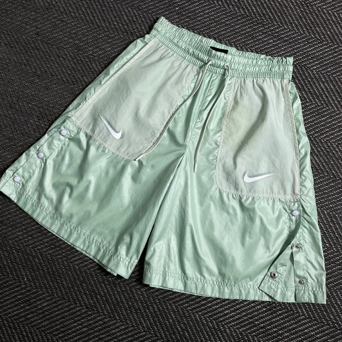 나이키 우먼스 더블 스우시 나일론 러닝 팬츠y 4466 상품이미지1