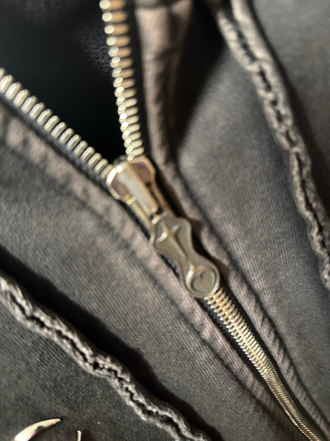 떠그클럽 후드집업 상품이미지3