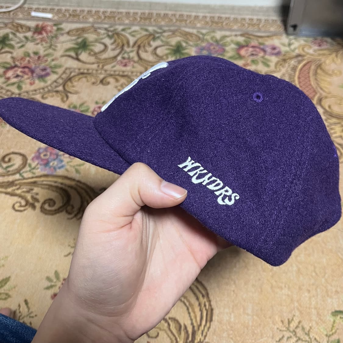 위캔더스 캠프캡 상품이미지2