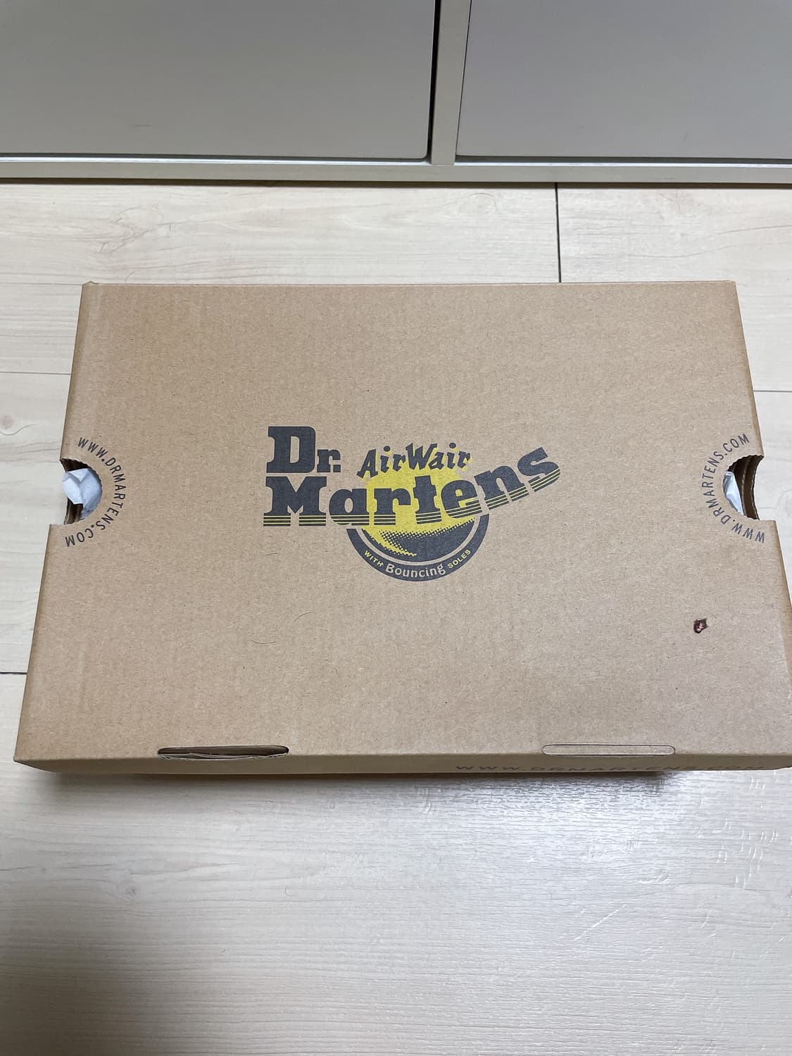 닥터마틴 1461 3홀 모노 블랙 새상품 250 사이즈 상품이미지2