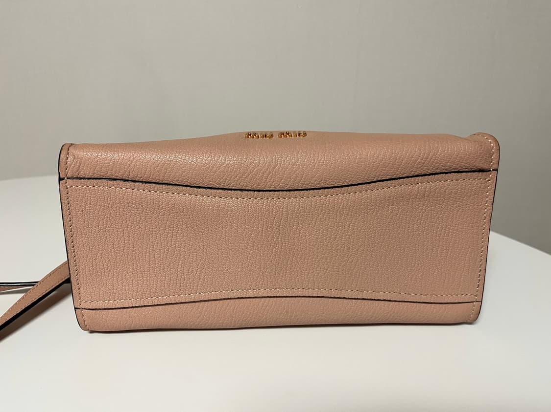 정품 미우미우 탑핸들 숄더백 상품이미지4