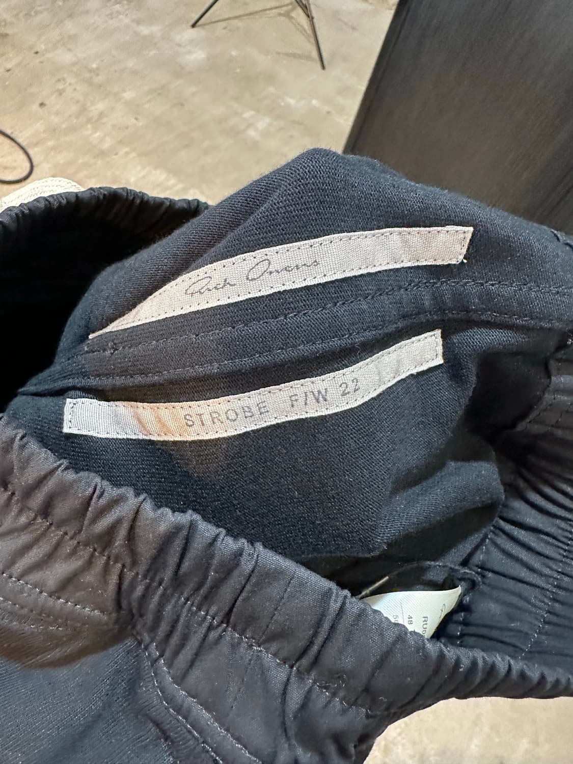 릭오웬스 펜타 드로우스트링 조거 팬츠 상품이미지3