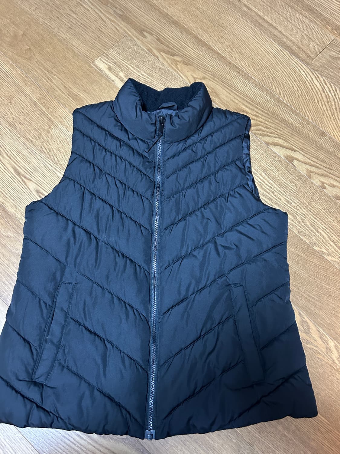 Gap 패딩조끼 상품이미지1