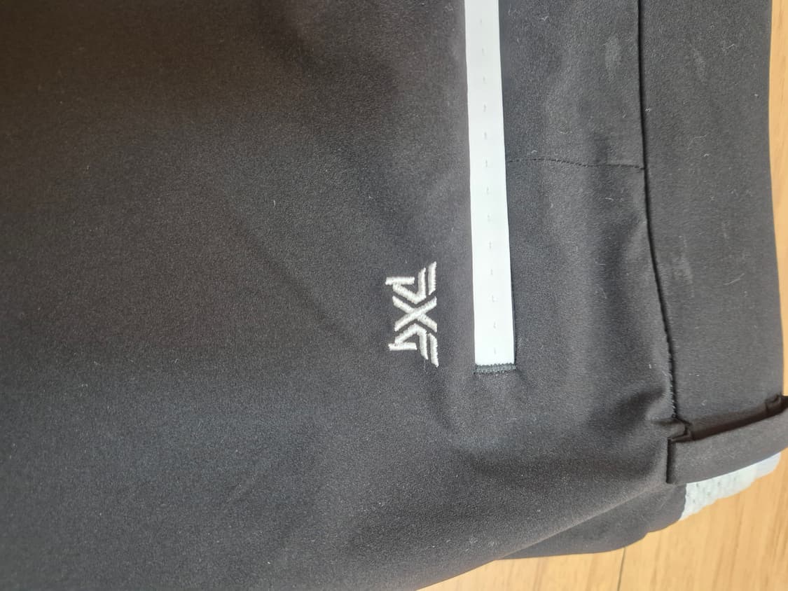 PXG 여성 골프 반바지입니다.

- 사이즈: XS
- 색상: 블랙
-  상품이미지3
