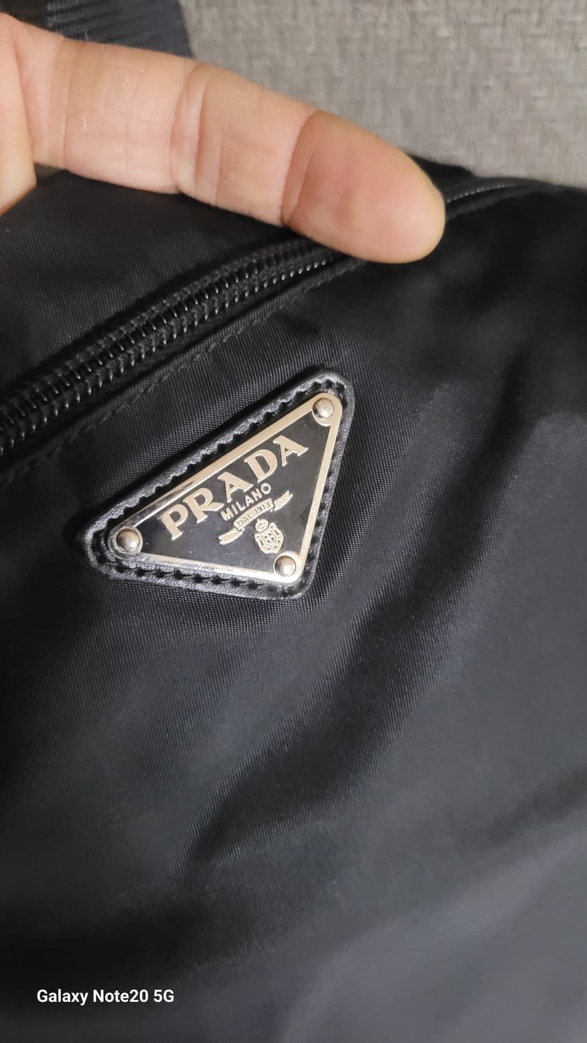 프라다 리나일론 크로스백 상품이미지3