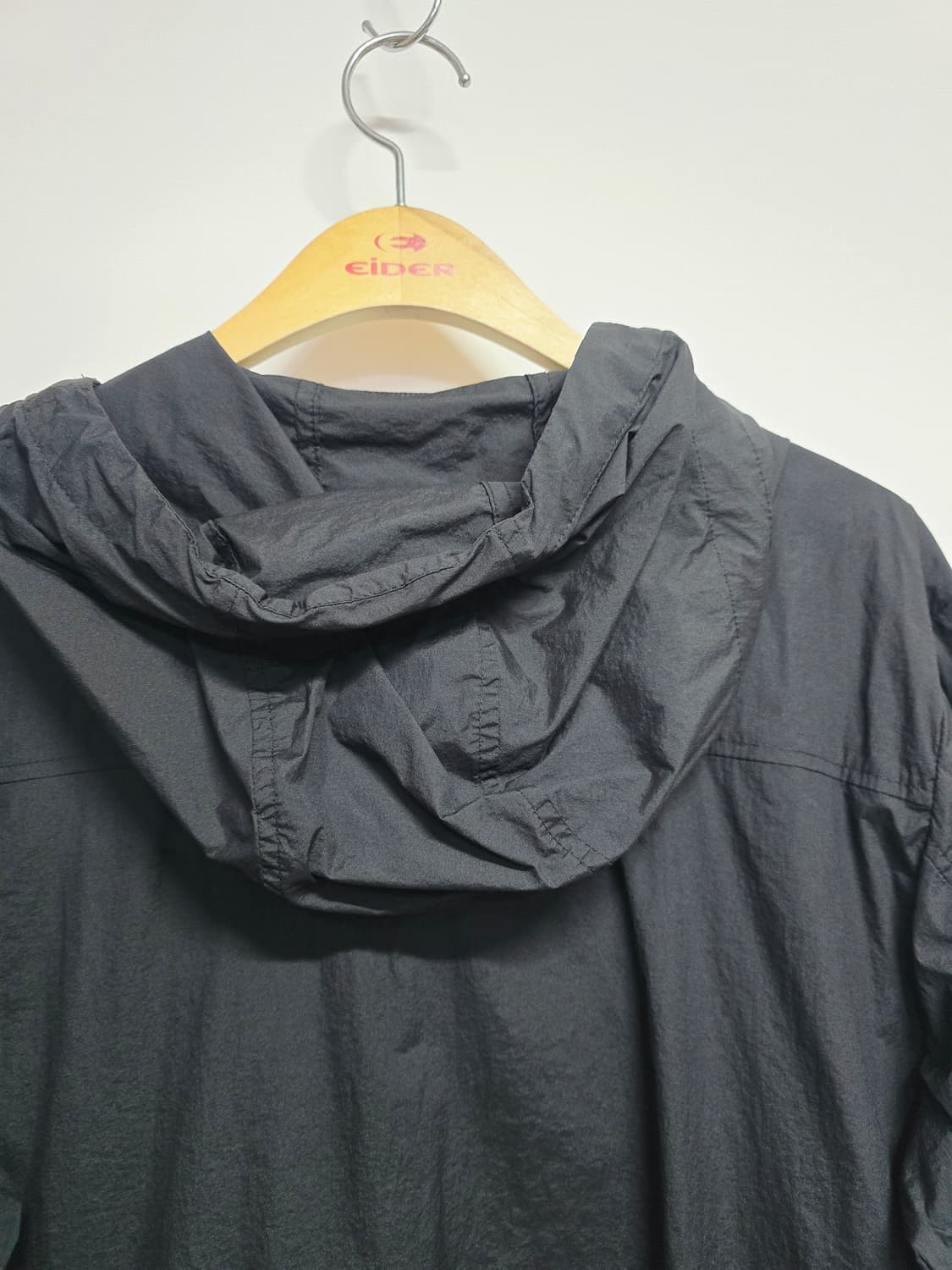 내쇼널지오그래픽 블랙 바람막이 95 상품이미지6