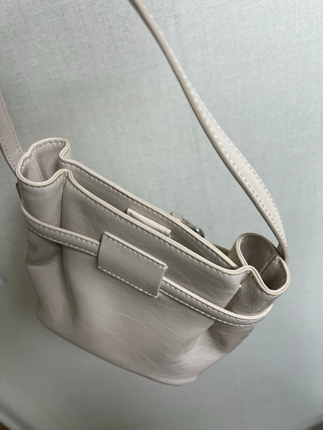 엘바테케브 멜로리 버킷백 상품이미지7