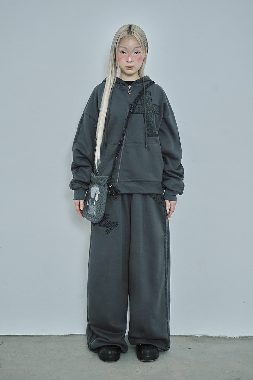 HUGYOURSKIN X JUBA printed mini bag  상품이미지2